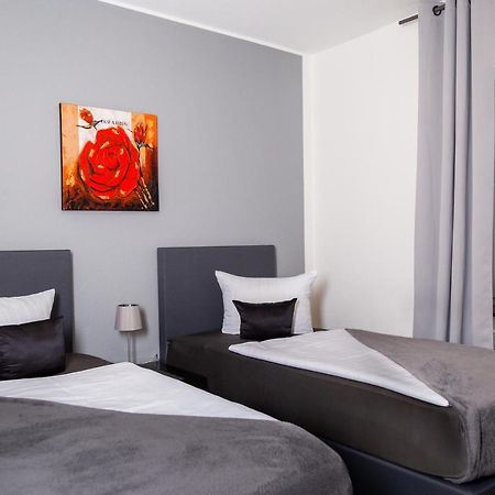 Aparthotel เมนเดน ภายนอก รูปภาพ