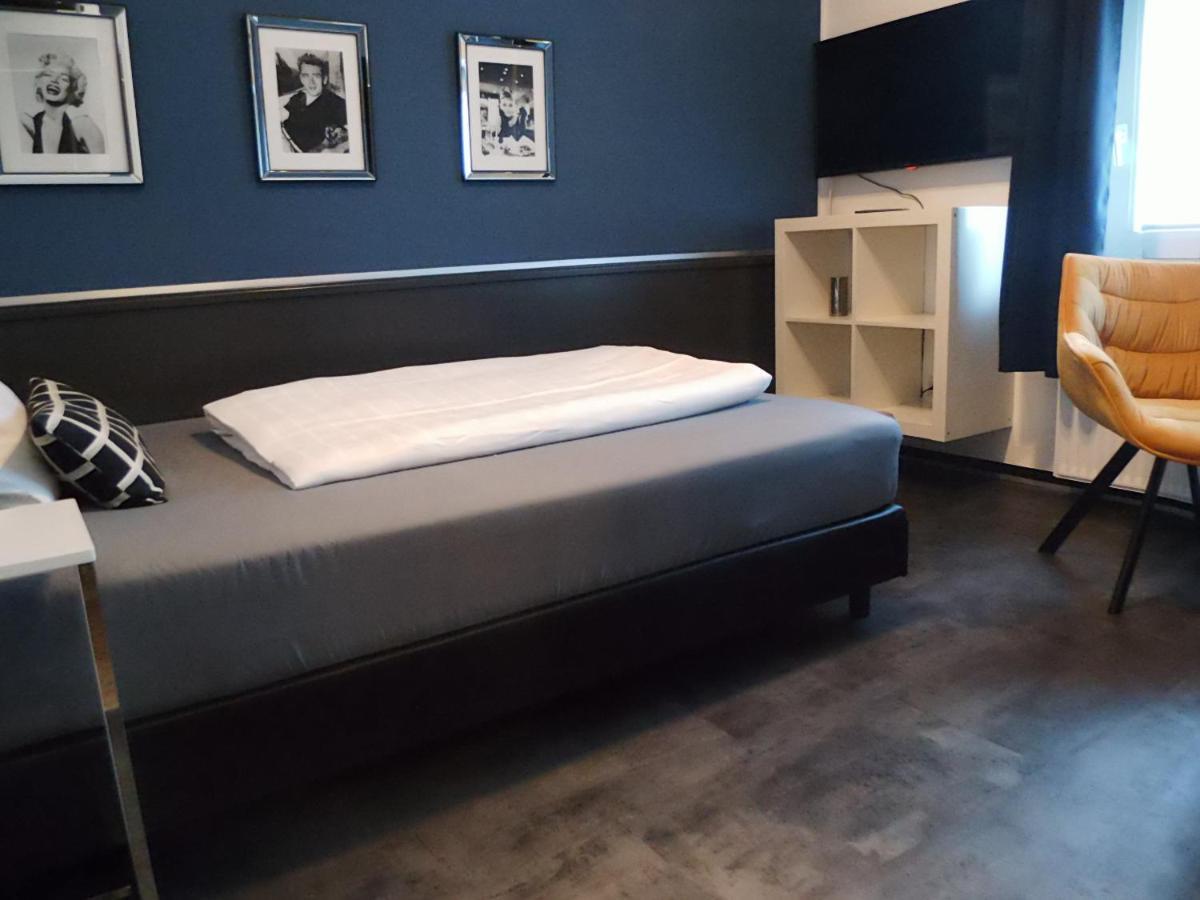 Aparthotel เมนเดน ภายนอก รูปภาพ